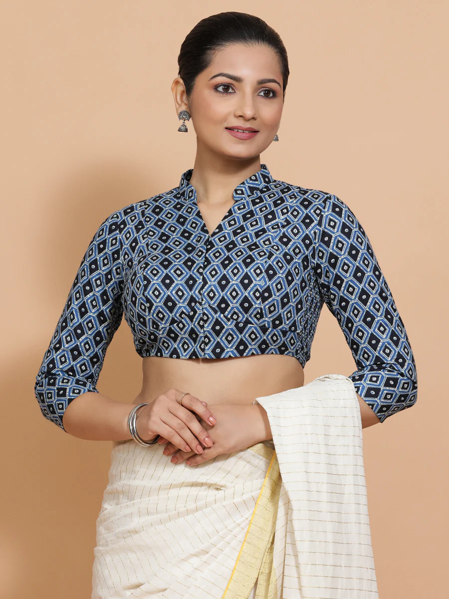 Bhumika x Rozaana | Three Quarter Sleeves Cotton Saree Blouse in Indigo Blue Geometric Block Print Fabric - Image 5