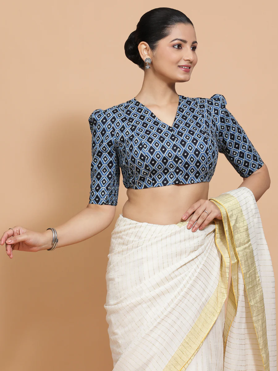 Tasneem x Rozaana | Elbow Sleeves Cotton Saree Blouse in Indigo Blue Geometric Block Print Fabric - Image 10