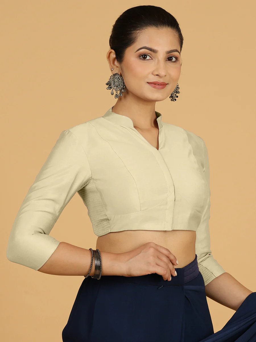 Maya x Rozaana | Three Quarter Sleeves Saree Blouse in Ivory - Image 6