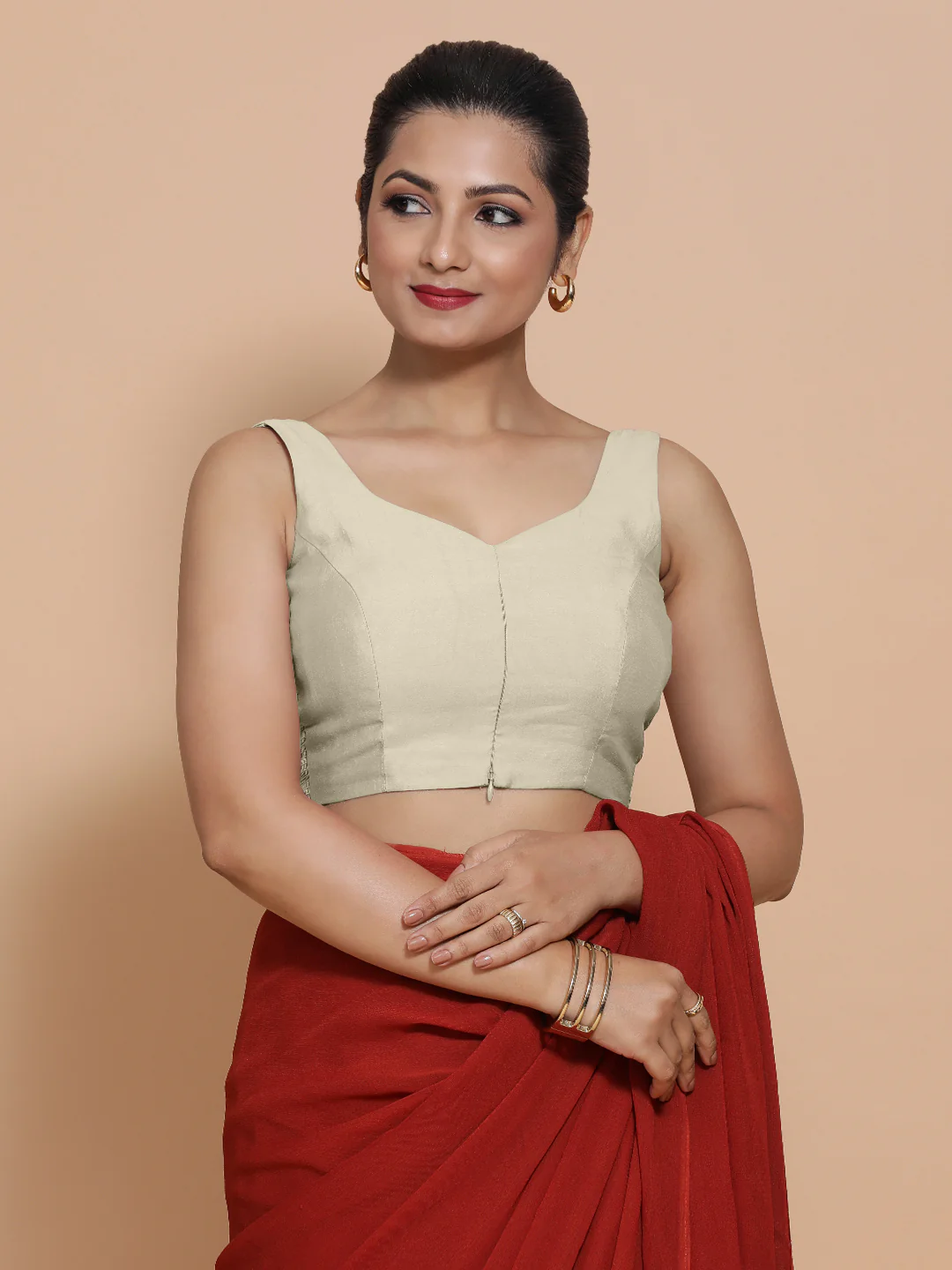 Nitya x Rozaana | Sleeveless Saree Blouse in Ivory - Image 7