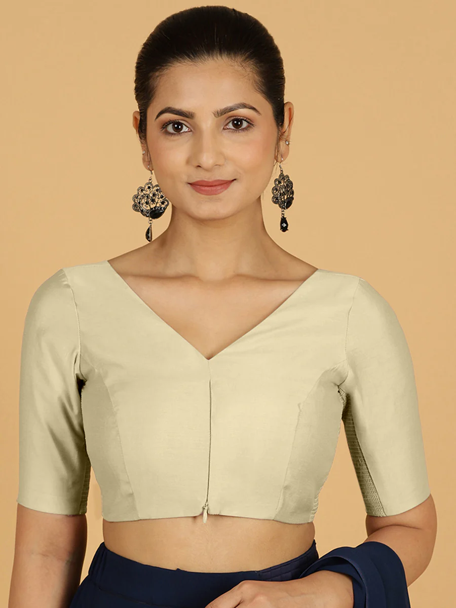 Vedika x Rozaana | Saree Blouse in Ivory - Image 9
