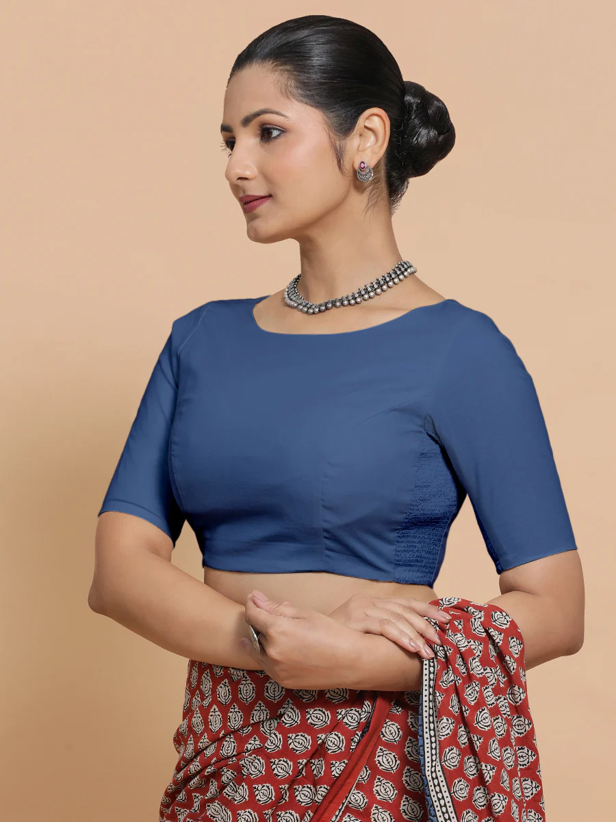 Kumud x Rozaana | Elbow Sleeves Saree Blouse in Lapis Blue Plain Cotton - Image 5