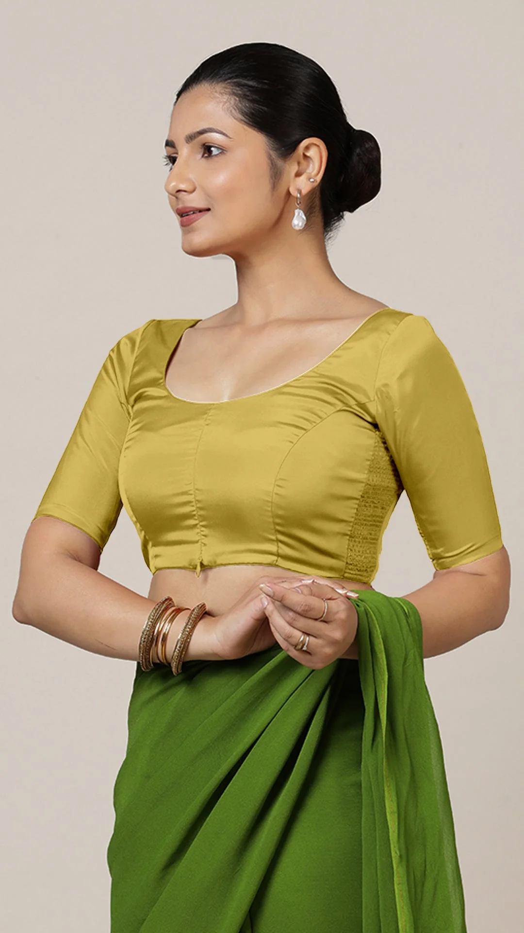 Anisha x Rozaana | Elbow Sleeves Saree Blouse in Lemon Yellow - Image 9