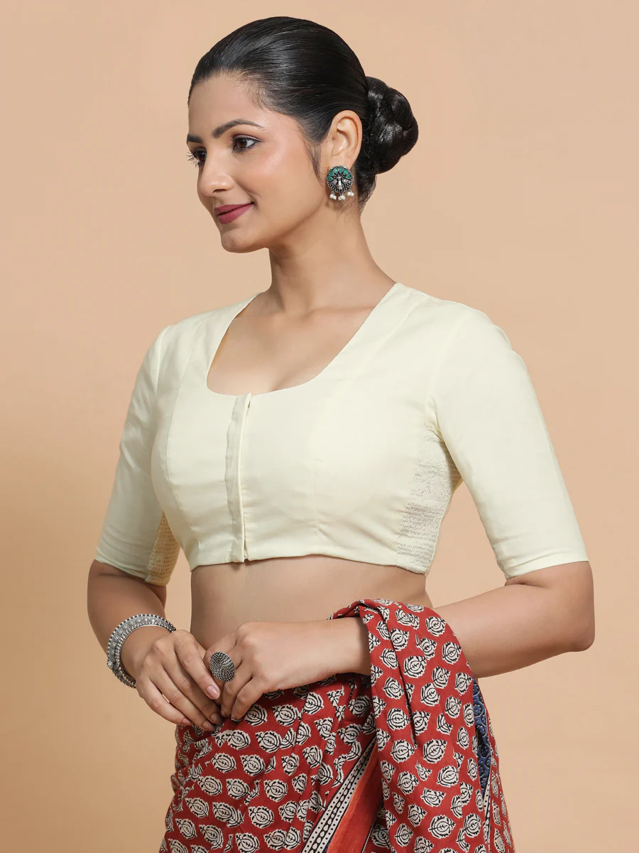 Sadia x Rozaana | Elbow Sleeves Saree Blouse in Chalk White Linen - Image 9