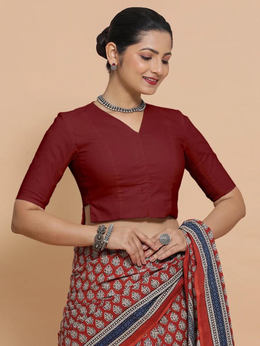 Rini x Rozaana | Elbow Sleeves Saree Blouse in Cranberry Red Linen - Image 7