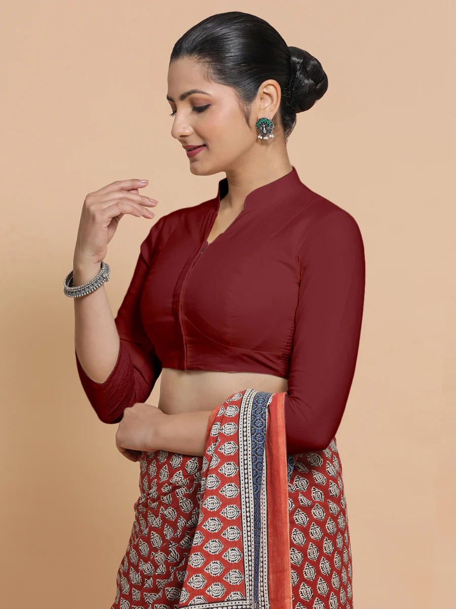 Tripti x Rozaana | Jewel Neck Saree Blouse in Cranberry Red Linen - Image 12
