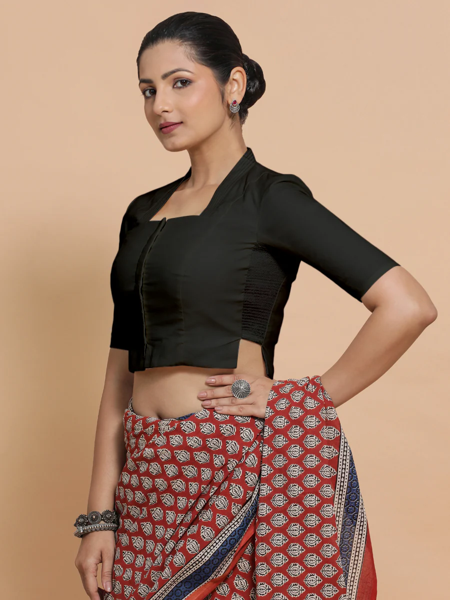 Saloni x Rozaana | Stylised Neck Saree Blouse in Ebony Black Linen - Image 7