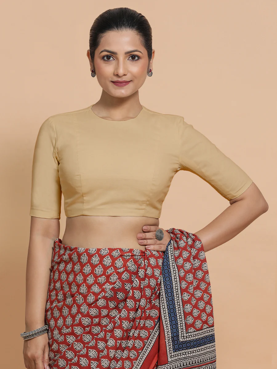 Lara x Rozaana | Jewel Neck Saree Blouse in Ecru Beige Linen - Image 7