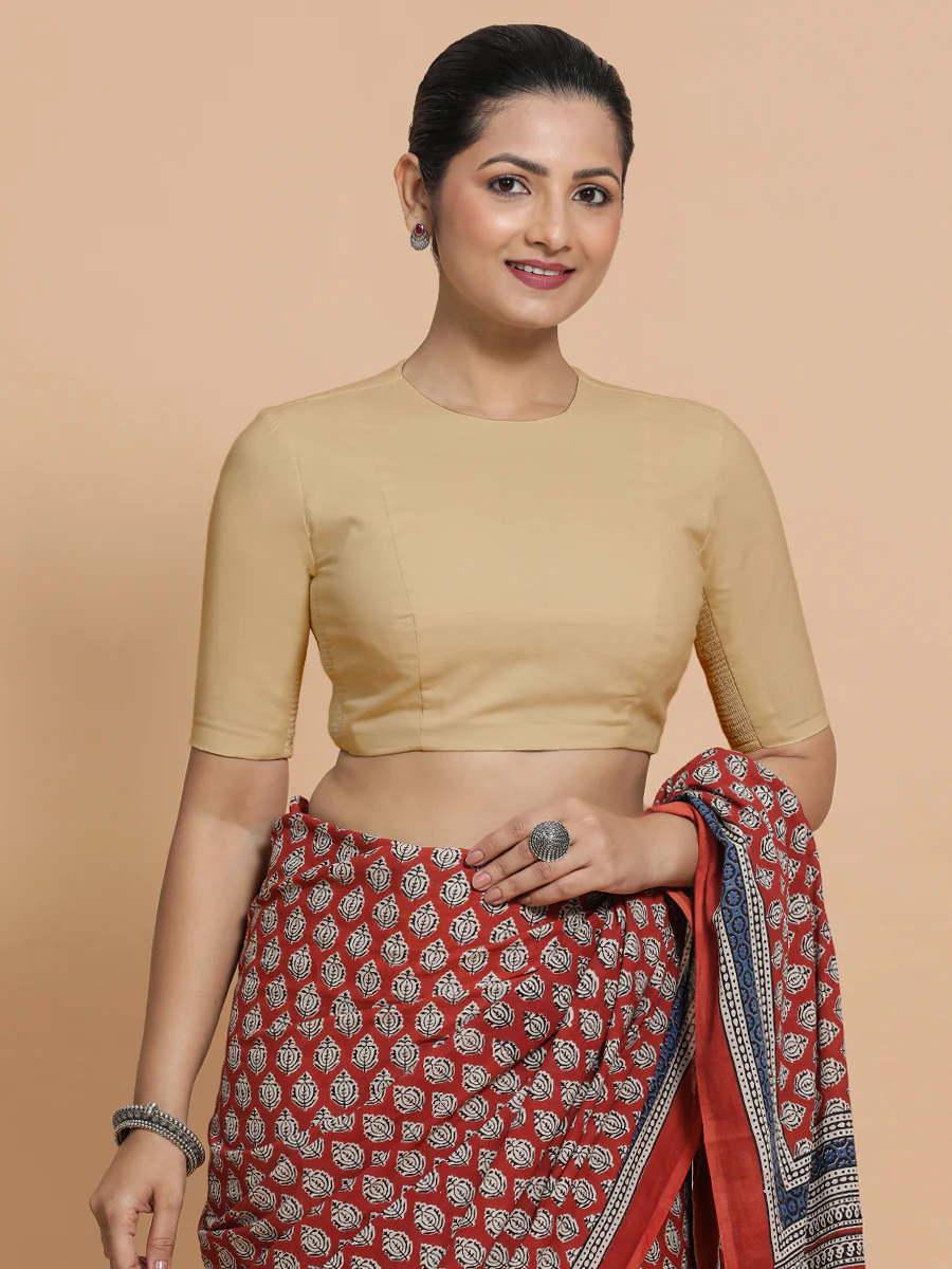 Lara x Rozaana | Jewel Neck Saree Blouse in Ecru Beige Linen - Image 9