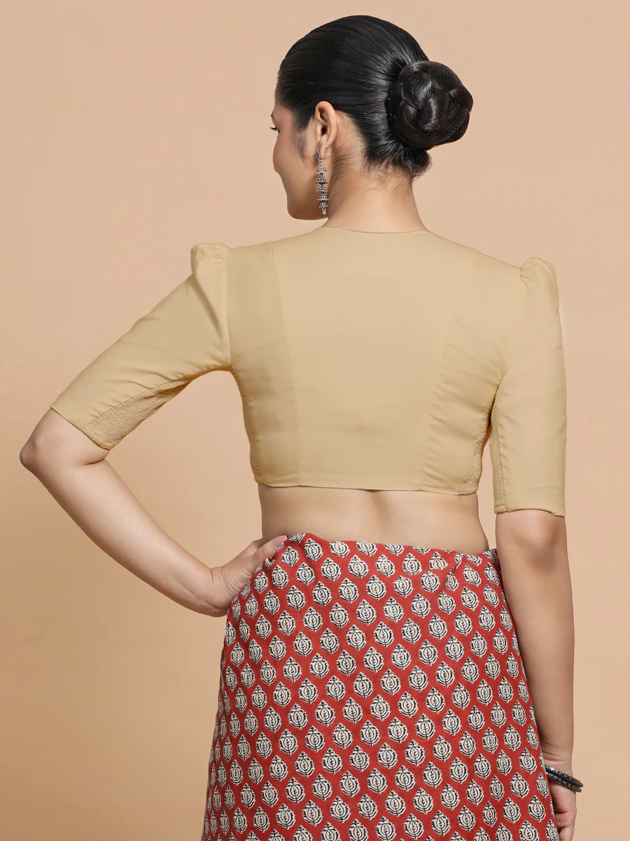 Rima x Rozaana | Puff Sleeves Saree Blouse in Ecru Beige Linen - Image 2