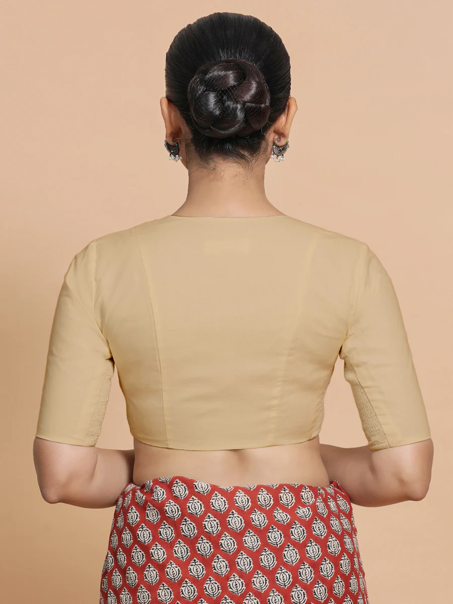 Sadia x Rozaana | Elbow Sleeves Saree Blouse in Ecru Beige Linen - Image 2
