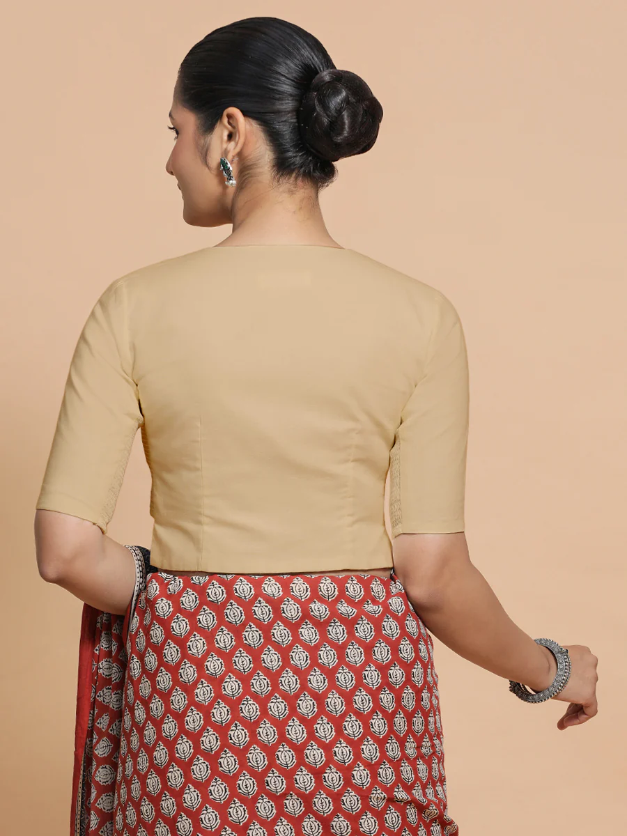 Seema x Rozaana | Elbow Sleeves Saree Blouse in Ecru Beige Linen - Image 2