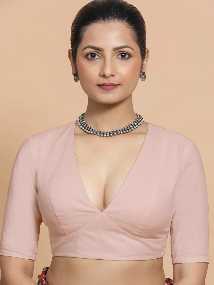 Malika x Rozaana | Deep Neck Saree Blouse in Misty Pink Linen - Image 7