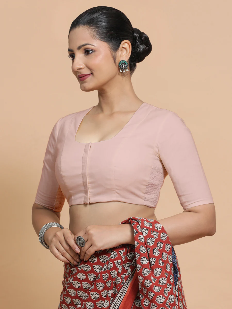 Sadia x Rozaana | Elbow Sleeves Saree Blouse in Misty Pink Linen - Image 8