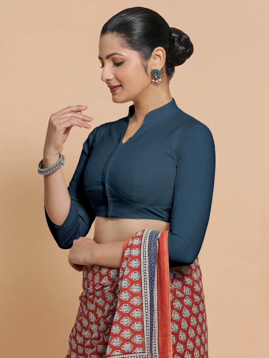 Tripti x Rozaana | Jewel Neck Saree Blouse in Regal Blue Linen - Image 11