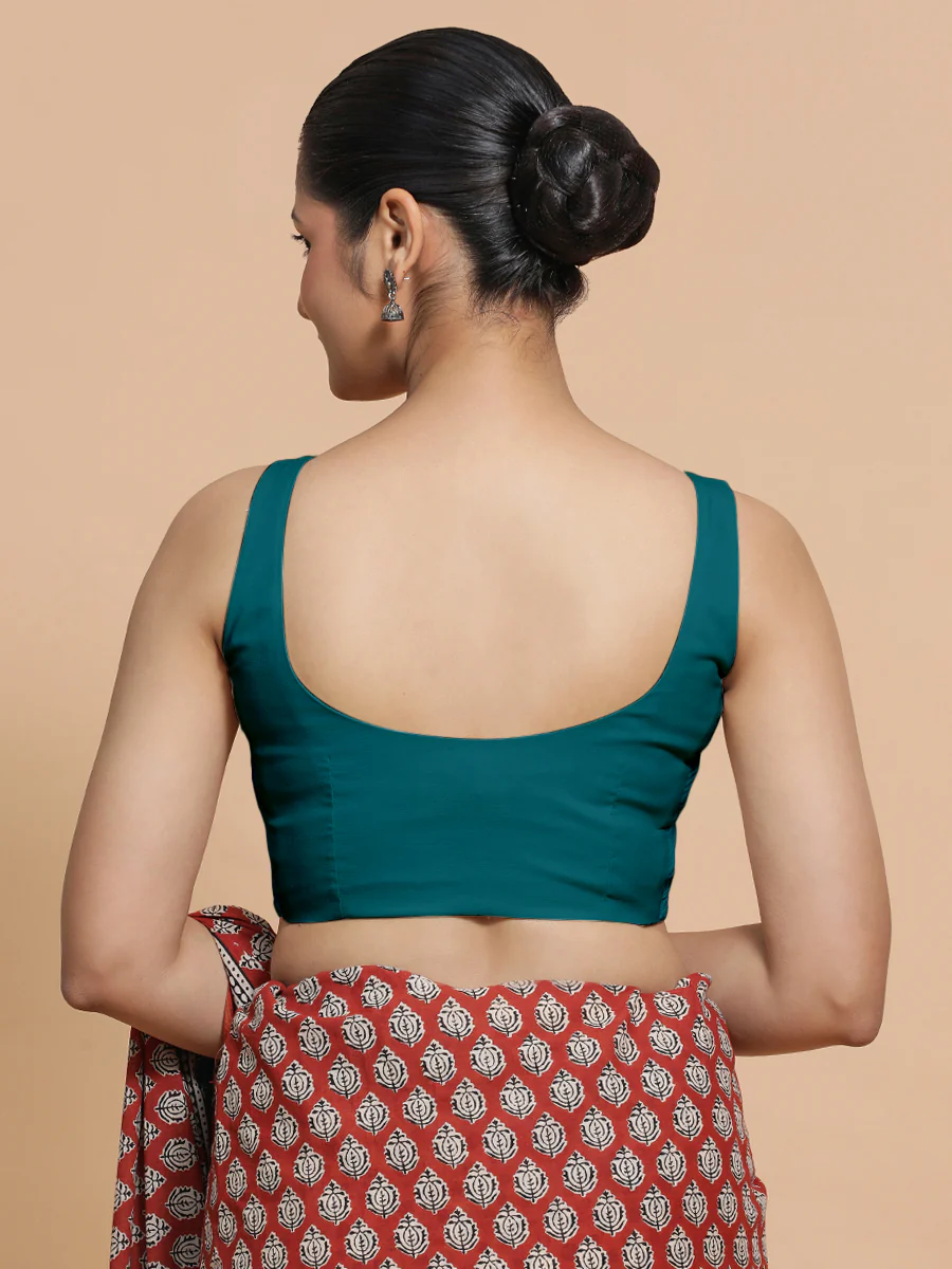 Nisha x Rozaana | Sleeveless Saree Blouse in Teal Blue Linen - Image 2