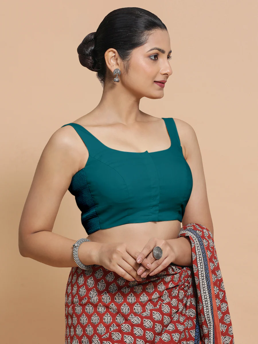 Nisha x Rozaana | Sleeveless Saree Blouse in Teal Blue Linen - Image 9