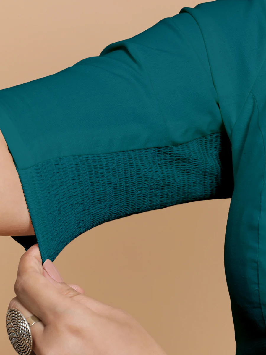 Sonia x Rozaana | Elbow Sleeves Saree Blouse in Teal Blue Linen - Image 4