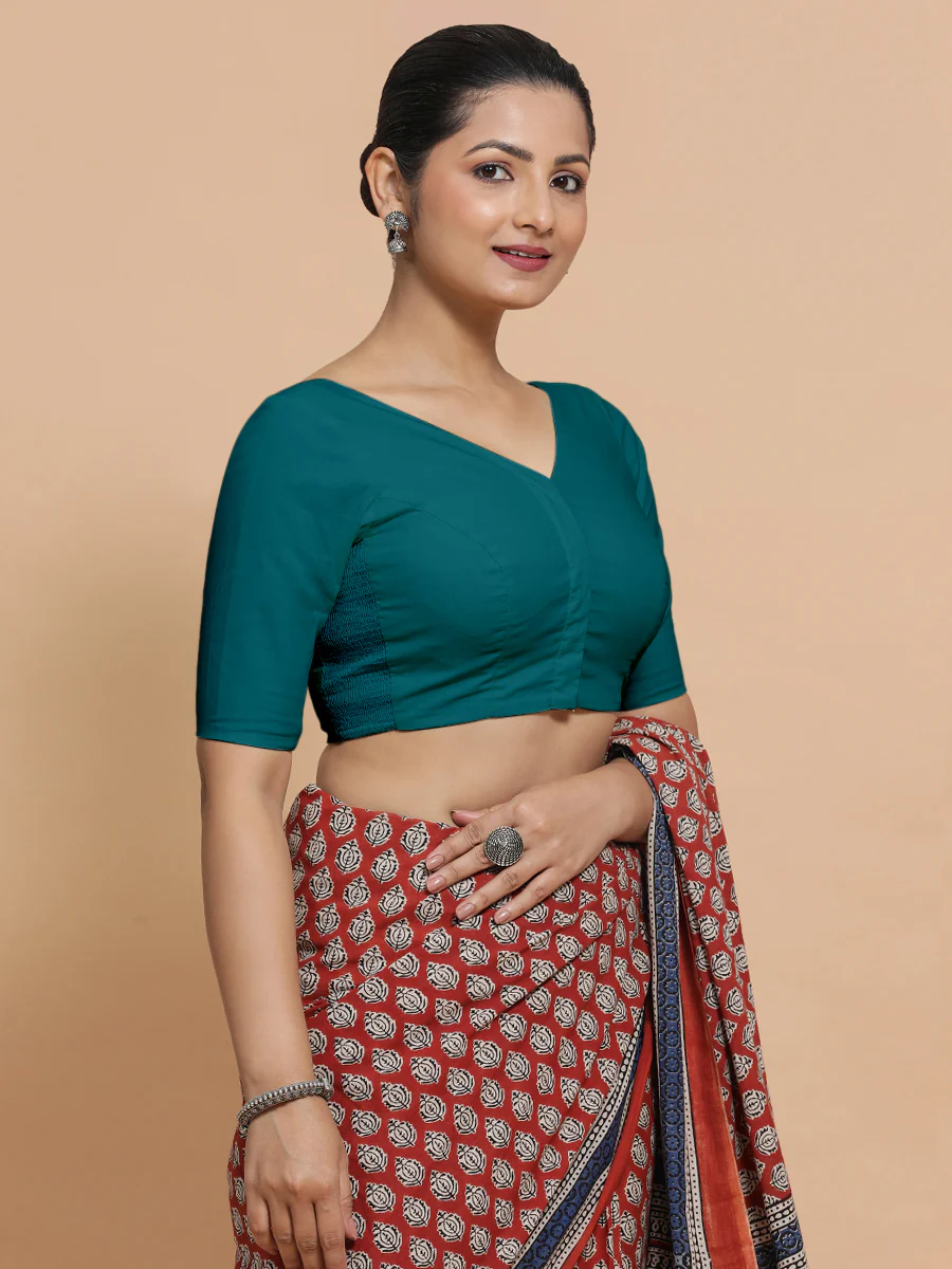 Sonia x Rozaana | Elbow Sleeves Saree Blouse in Teal Blue Linen - Image 7