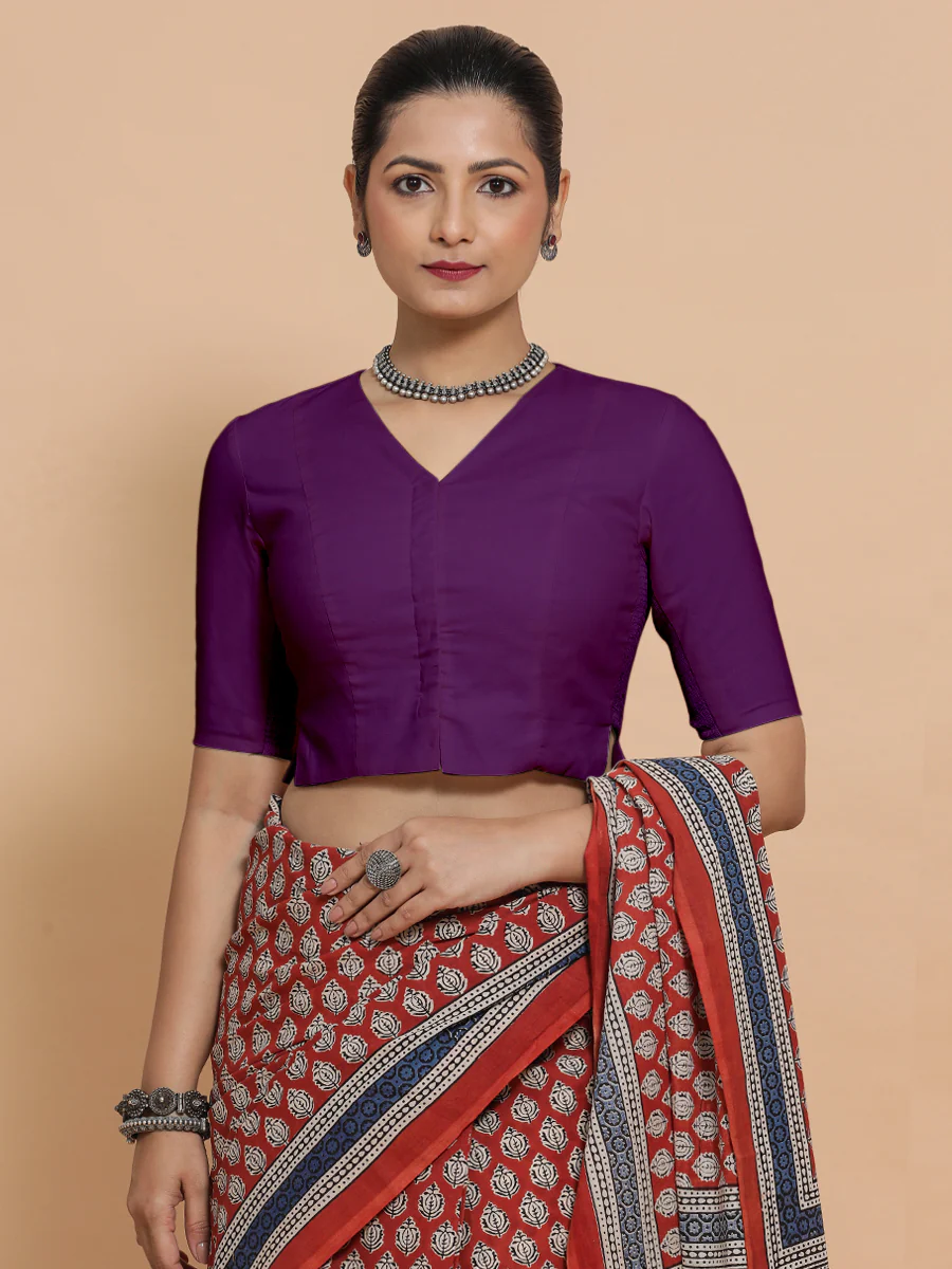 Chaya x Rozaana | V-Neck Magenta Bliss Plain Cotton Saree Blouse - Image 6
