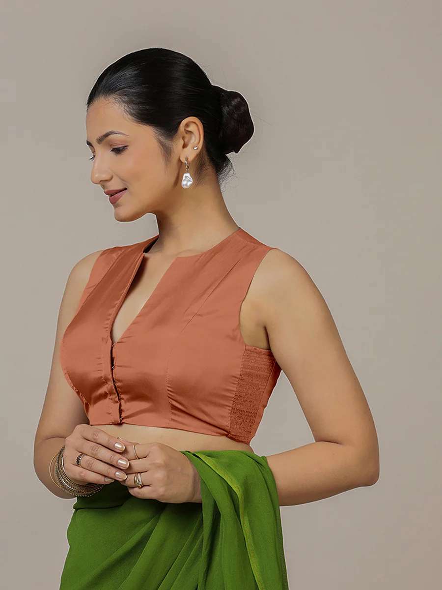 Veena x Rozaana | Sleeveless Saree Blouse in Metallic Copper - Image 5