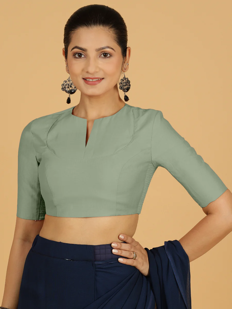 Karishma x Rozaana | Elbow Sleeves Saree Blouse in Mint Green - Image 10