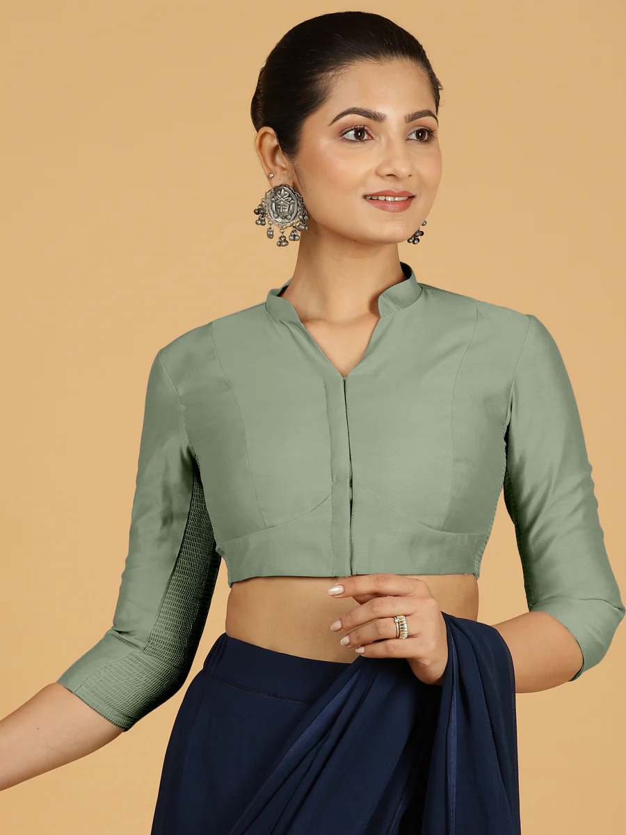 Maya x Rozaana | Three Quarter Sleeves Saree Blouse in Mint Green - Image 7