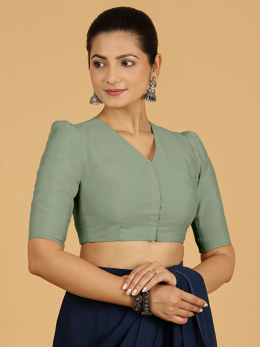Shravani x Rozaana | Puff Sleeves Saree Blouse in Mint Green - Image 7