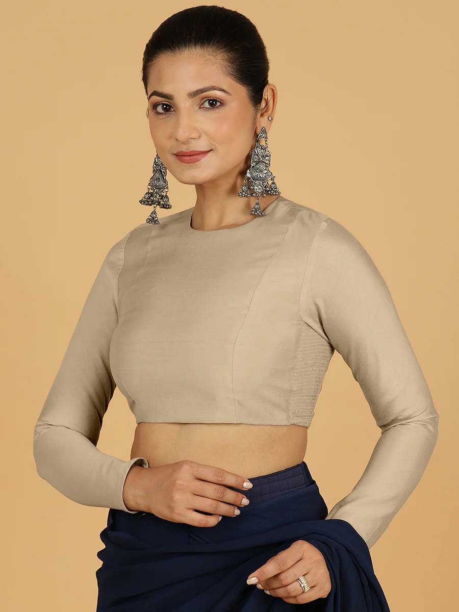 Jaya x Rozaana |  Saree Blouse in Oyster Grey - Image 6