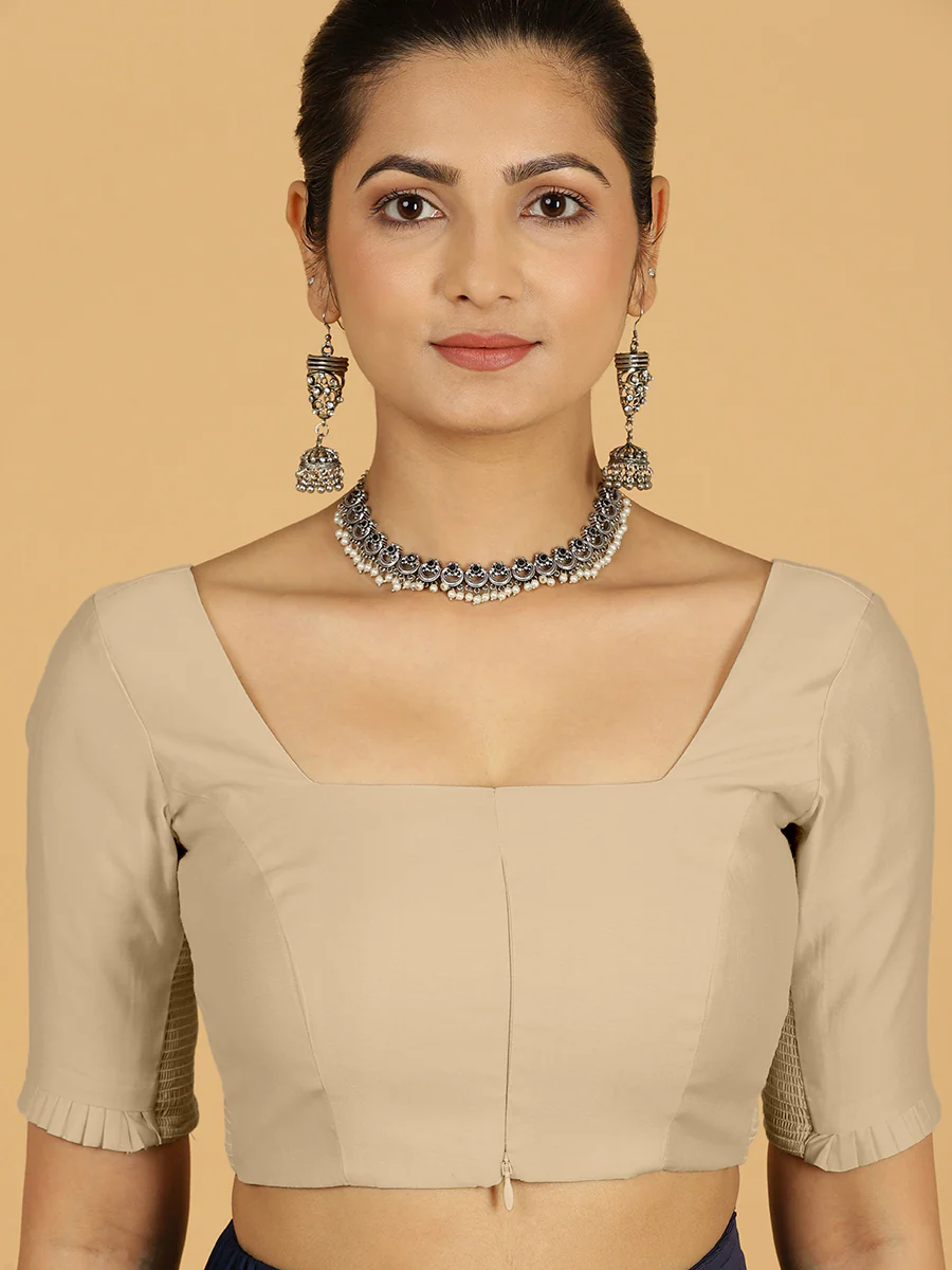 Nihira x Rozaana | Elbow Sleeves Saree Blouse in Oyster Grey - Image 6