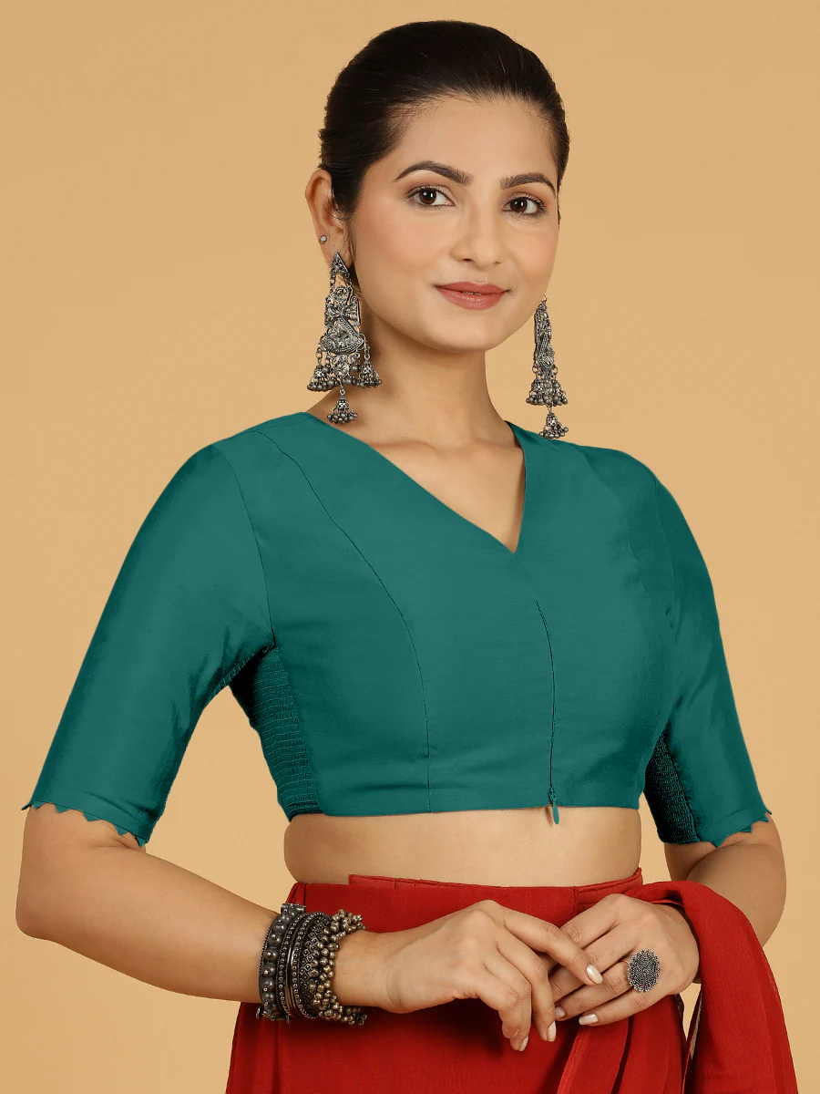 Divya x Rozaana | Elbow Sleeves Saree Blouse in Peacock Green - Image 10
