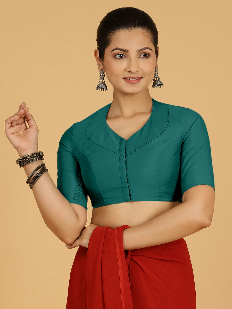 Pallavi x Rozaana | Elbow Sleeves Saree Blouse in Peacock Green - Image 10