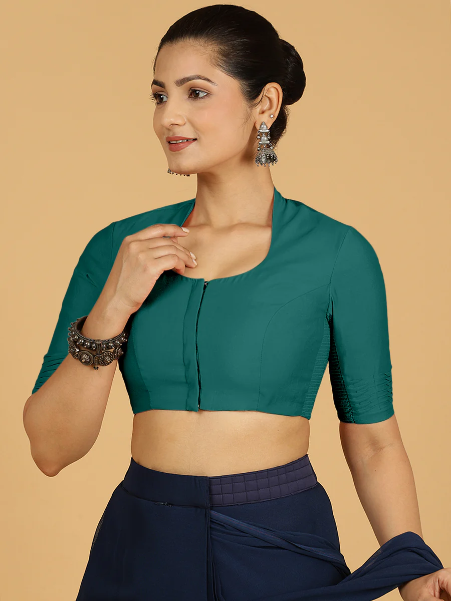 Salma x Rozaana | Elbow Sleeves Saree Blouse in Peacock Green - Image 6