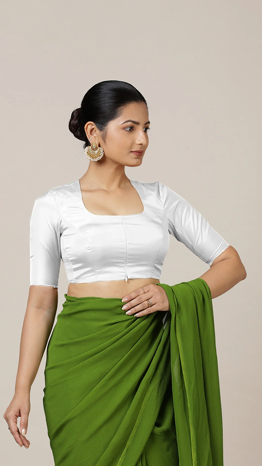 Aziza x Rozaana | Elbow Sleeves Saree Blouse in Pearl White - Image 6