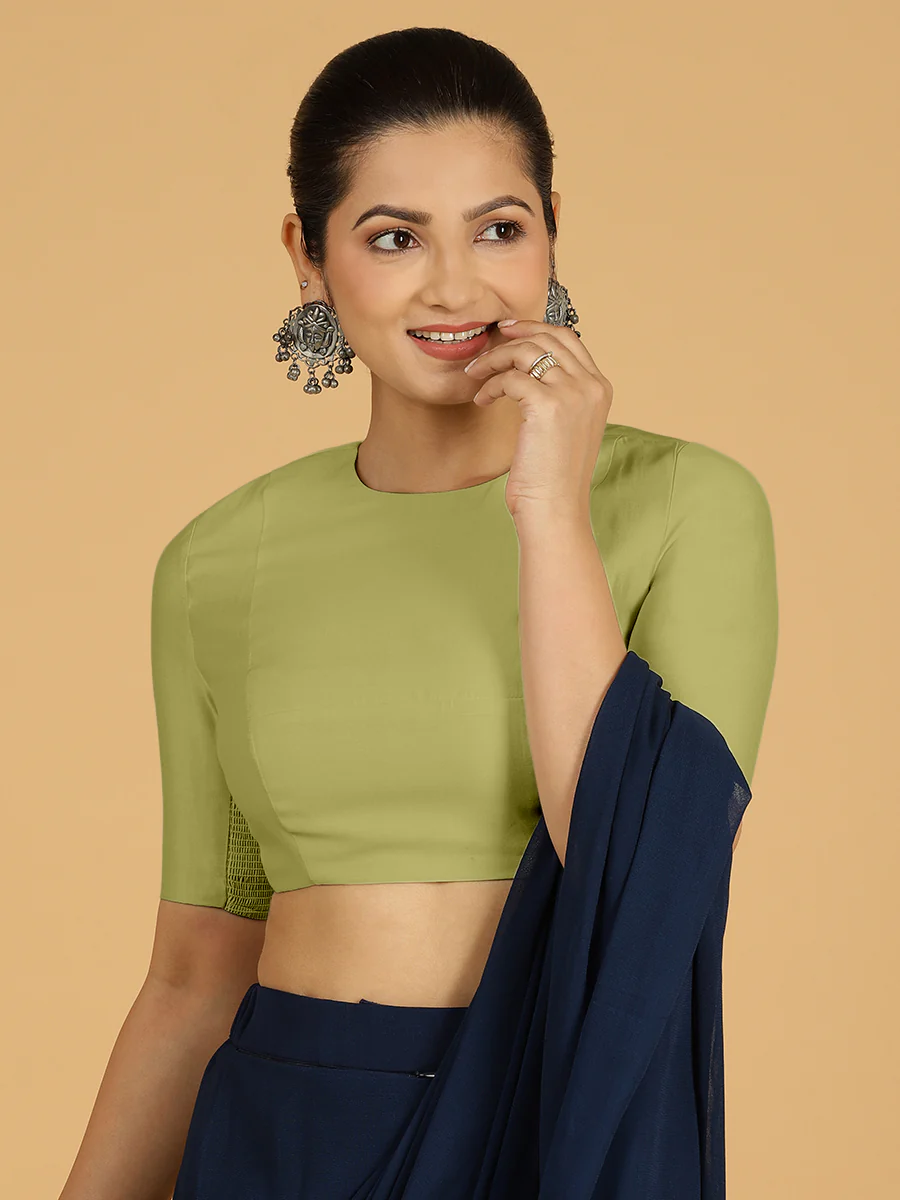 Amisha x Rozaana | Elbow Sleeves Saree Blouse in Pista Green - Image 7