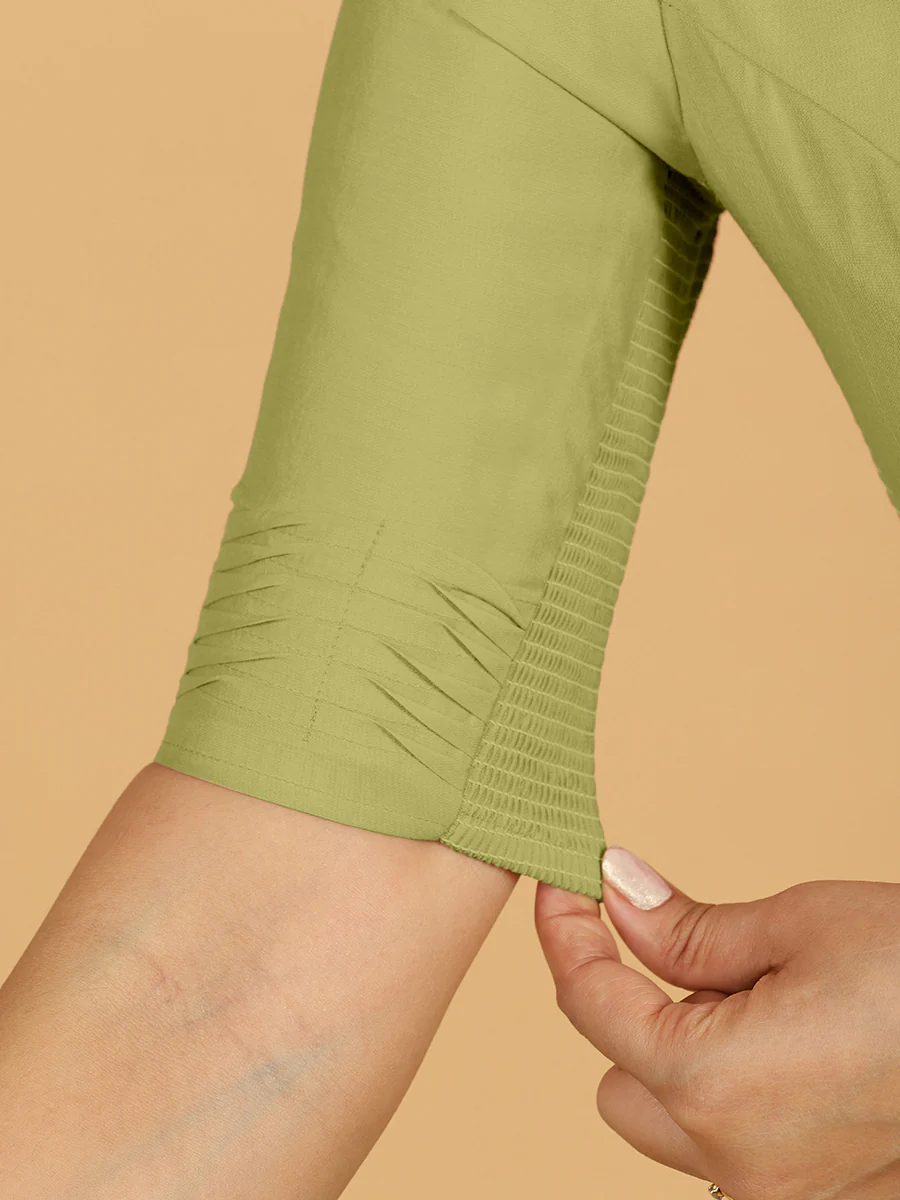 Salma x Rozaana | Elbow Sleeves Saree Blouse in Pista Green - Image 4