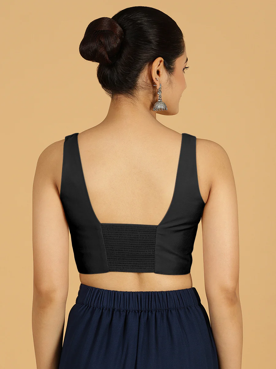 Kasturi x Rozaana | Sleeveless Saree Blouse in Raven Black - Image 2