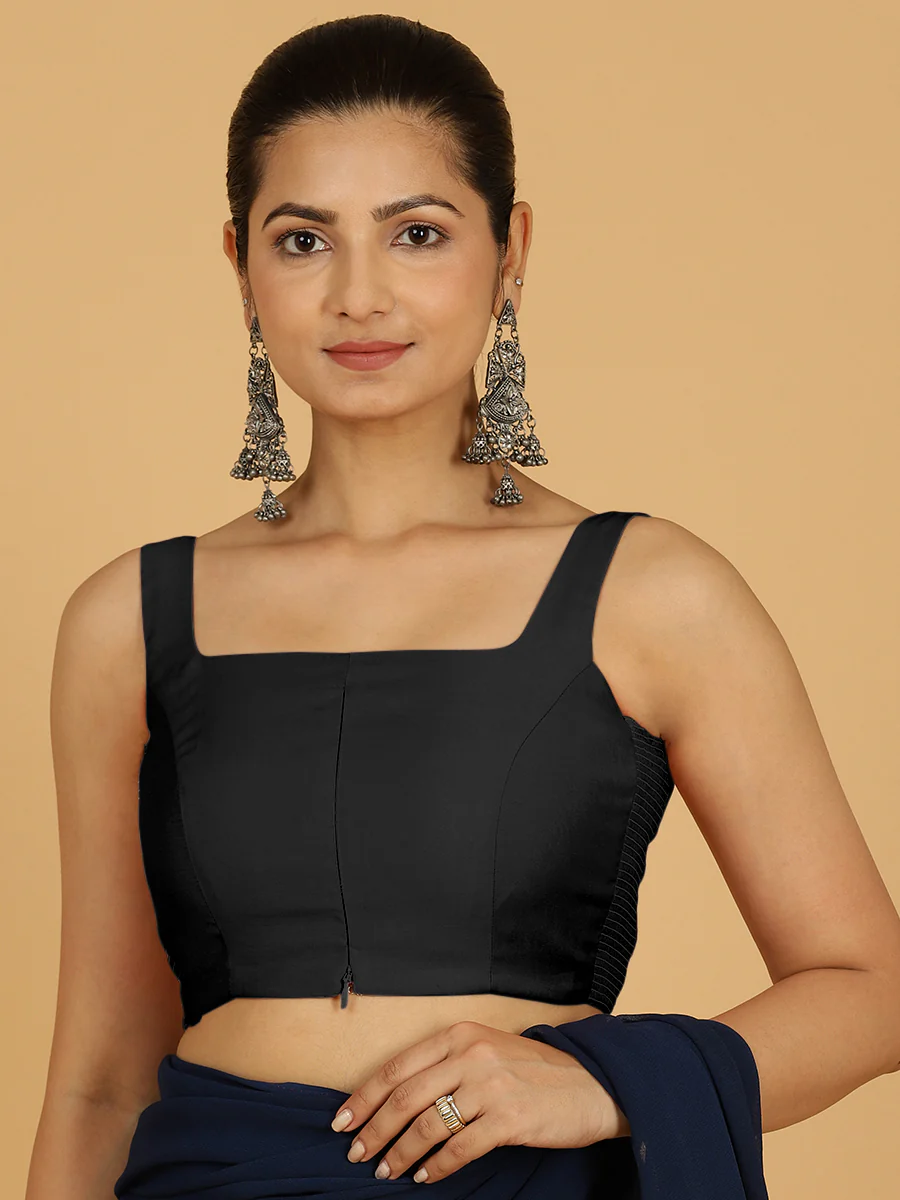 Nirma x Rozaana | Saree Blouse in Raven Black - Image 11