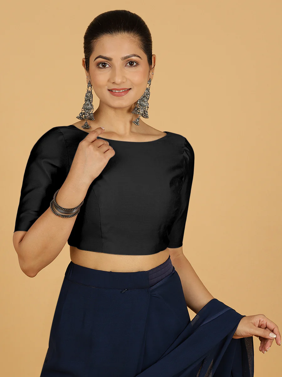 Trisha x Rozaana | Saree Blouse in Raven Black - Image 7