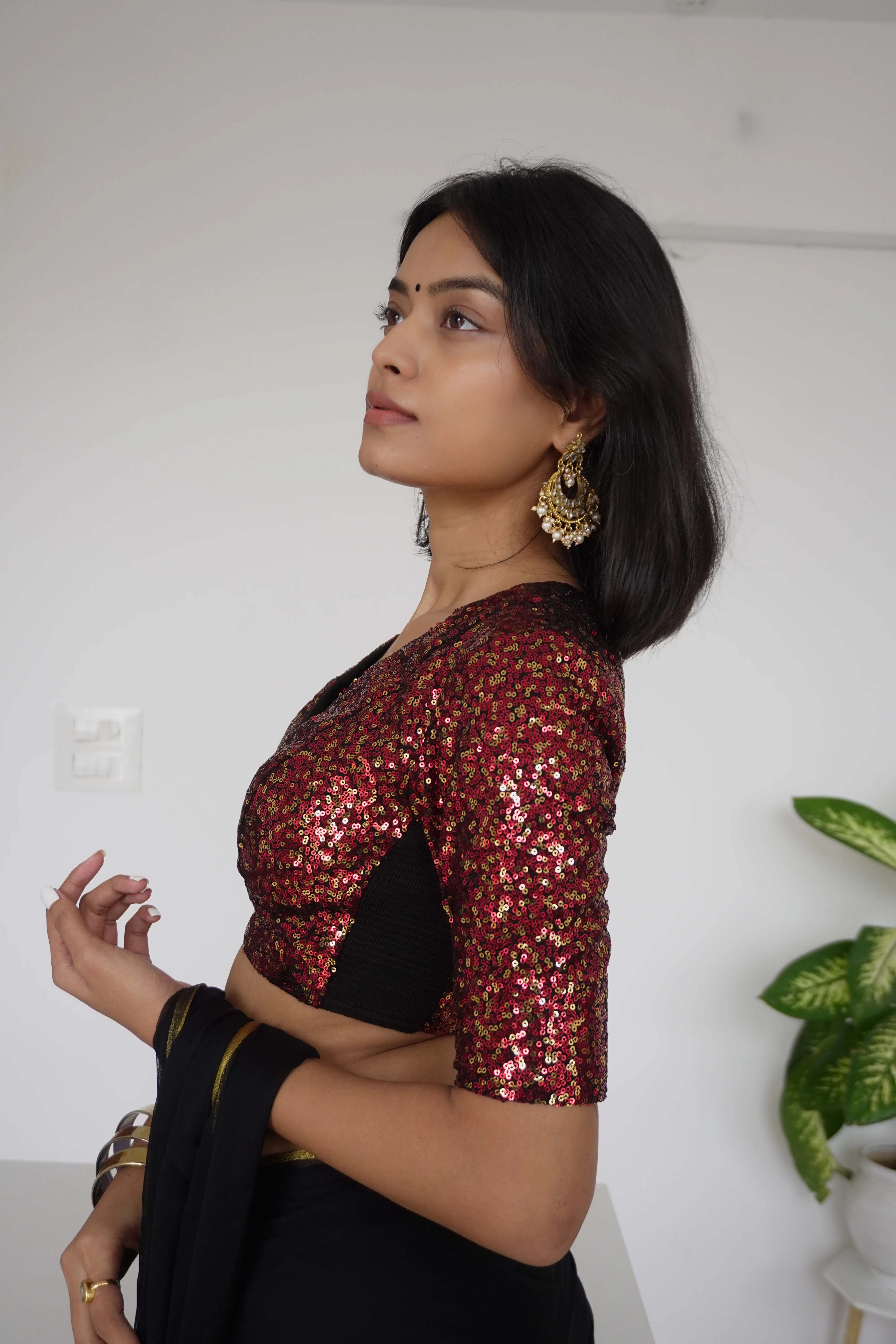 Arzoo x Tyohaar | Elbow Sleeves Black & Red Sequined Saree Blouse with V-Neck - Image 5