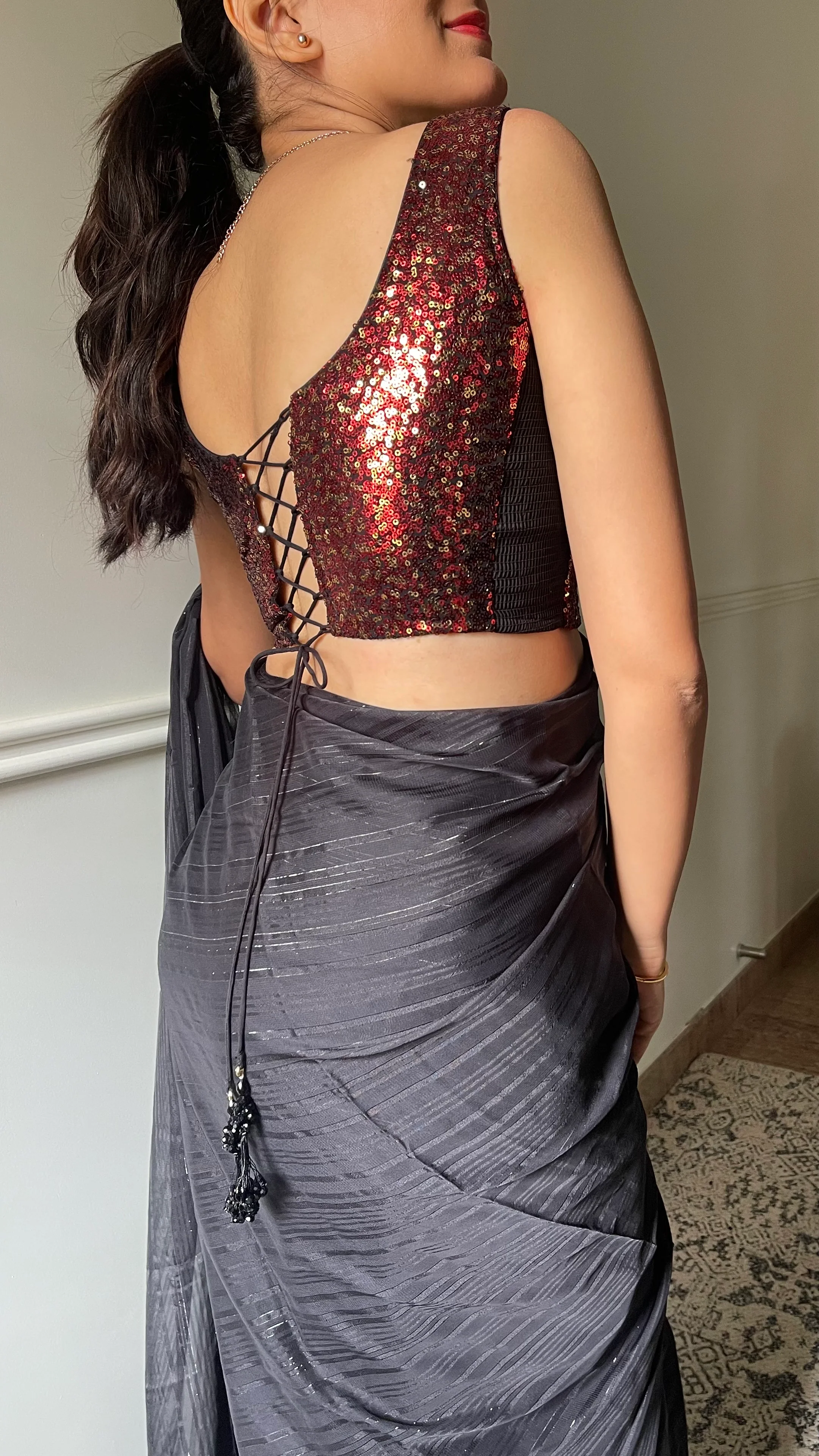 Zia x Tyohaar | Sleeveless Black & Red Sequined Shimmer Saree Blouse with Sweetheart Neck - Image 4