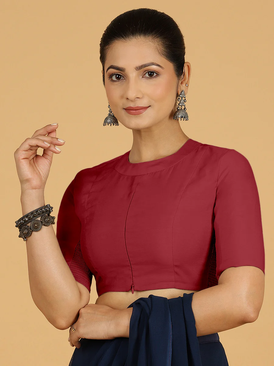 Farida x Rozaana | Regular Sleeves Saree Blouse in Scarlet Red - Image 7