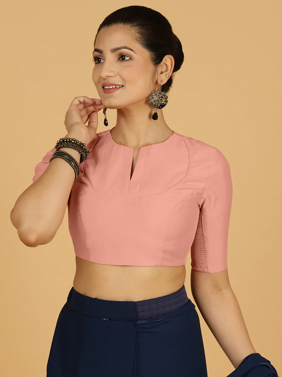 Karishma x Rozaana | Elbow Sleeves Saree Blouse in Sea Pink - Image 9
