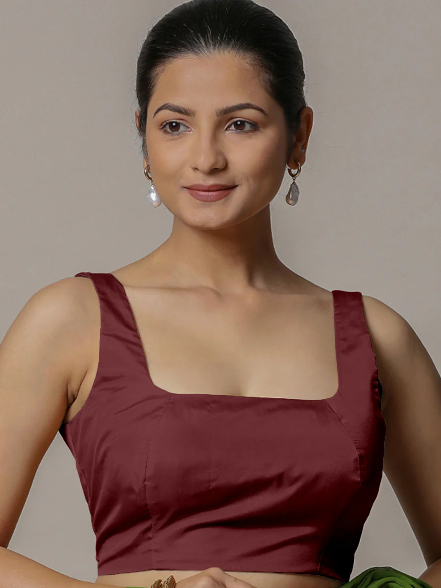 Zeba x Rozaana | Burgundy Sleeveless Saree Blouse w/ FlexiFit™ - Image 7