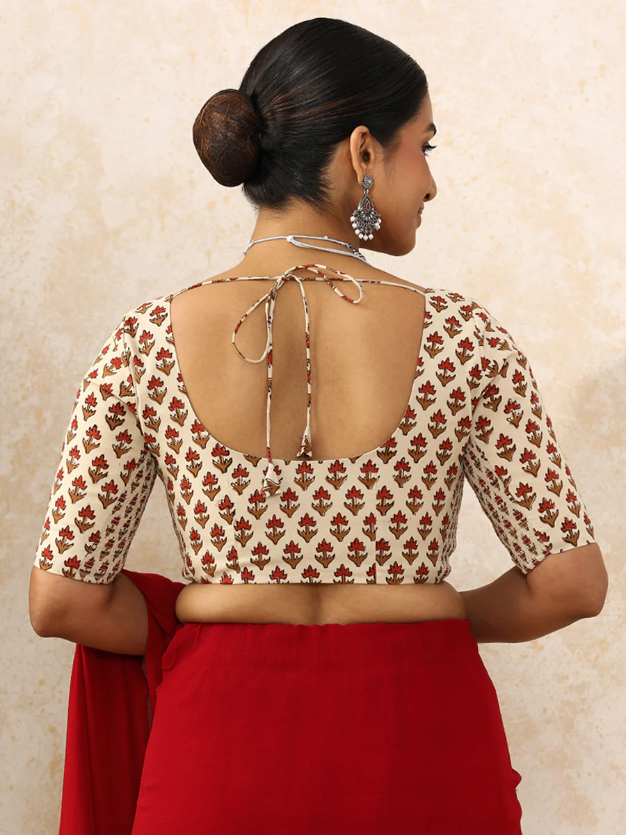 Meera x Rozaana | Elbow Sleeves Saree Blouse in Tulip Bloom Cream Block Print Cotton - Image 2