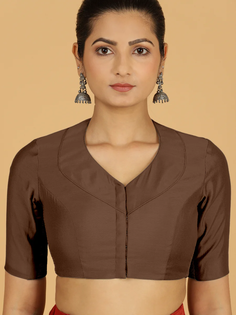 Pallavi x Rozaana | Elbow Sleeves Saree Blouse in Walnut Brown - Image 5