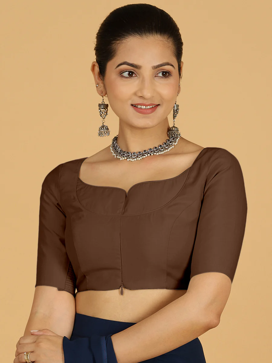 Priya x Rozaana | Elbow Sleeves Saree Blouse in Walnut Brown - Image 8