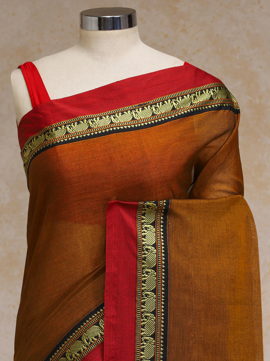 Burnt Ochre Elephant Border Handloom Cotton Narayanpet Saree - Image 3