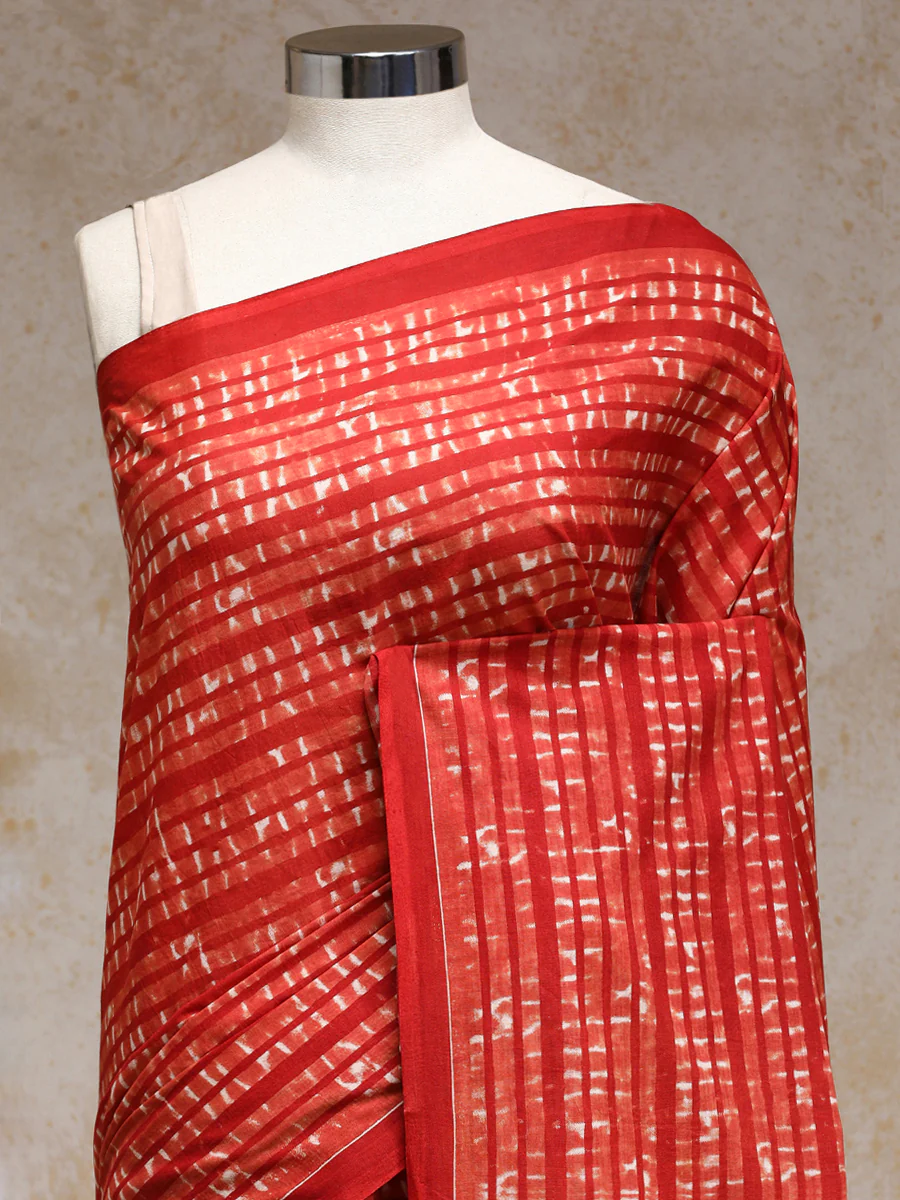 Chili Red Handblock Printed Grid Motif Mulmul Saree - Image 3
