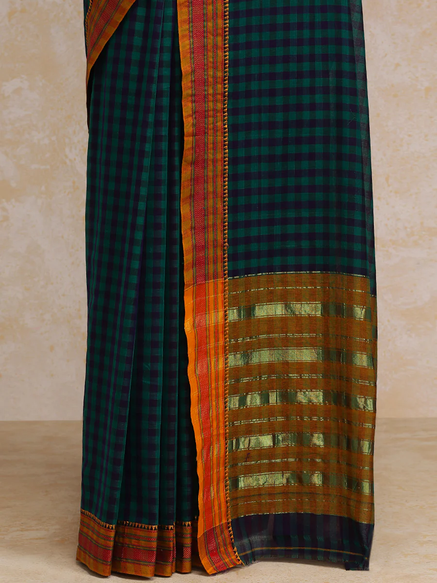 Dark Green Check Cotton Silk Kanchi Chettinad Saree With Zari Border - Image 4